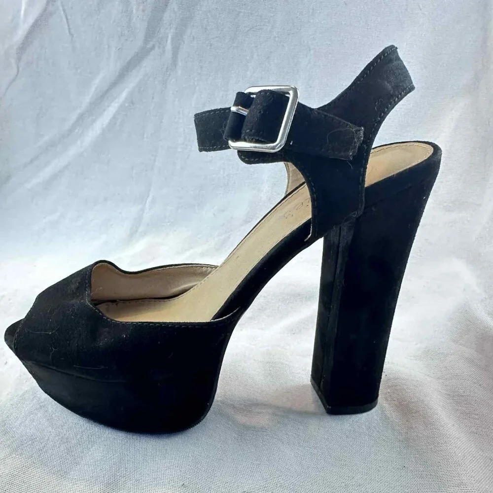 Candie’s Black Platform‎ Heels | Size 7.5